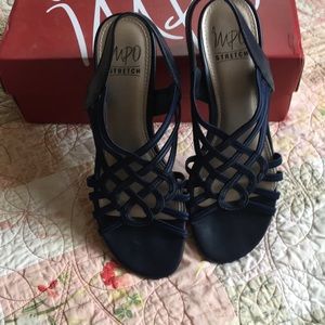 Navy Impo stretch sandal.